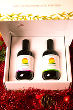 Load image into Gallery viewer, PEACE, JOY AND OLIVE OIL Gift Box with 2 bottles 500ml
